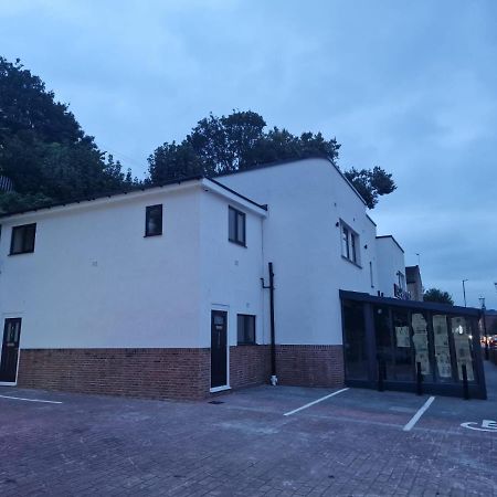 Homestay By Bic Legends 4 Batley Exterior foto
